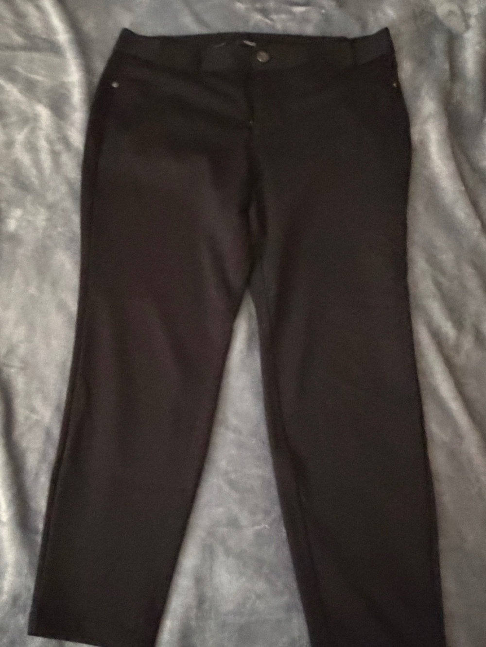 Simply Vera Vera Wang Women's PL Short Black Skinny Pants